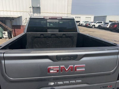 2022 GMC Sierra 1500 Limited AT4