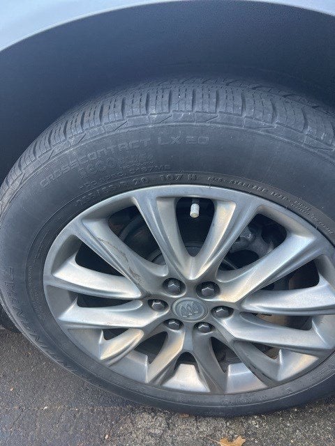 2021 Buick Enclave Essence