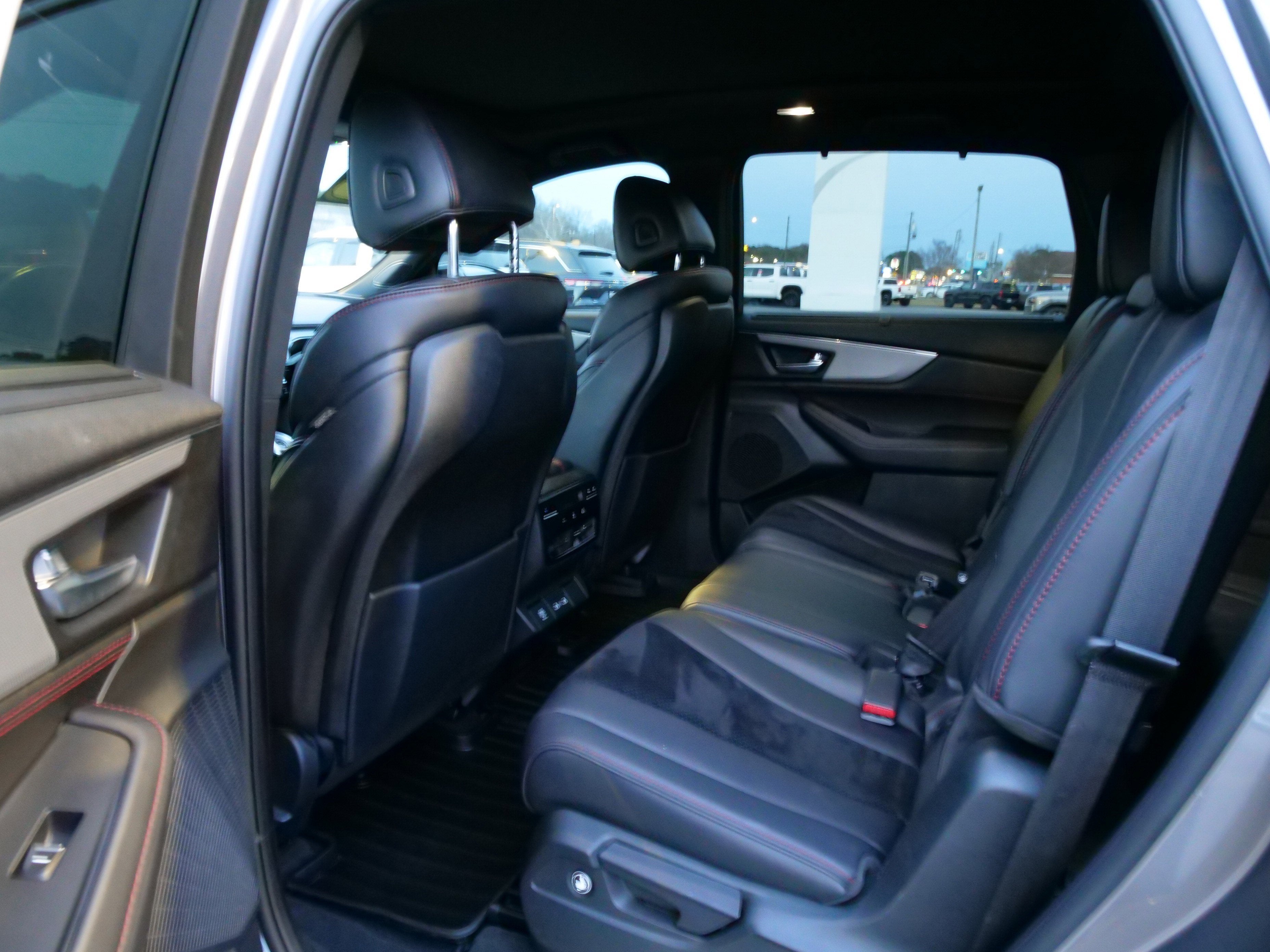 2022 Acura MDX w/A-Spec Package