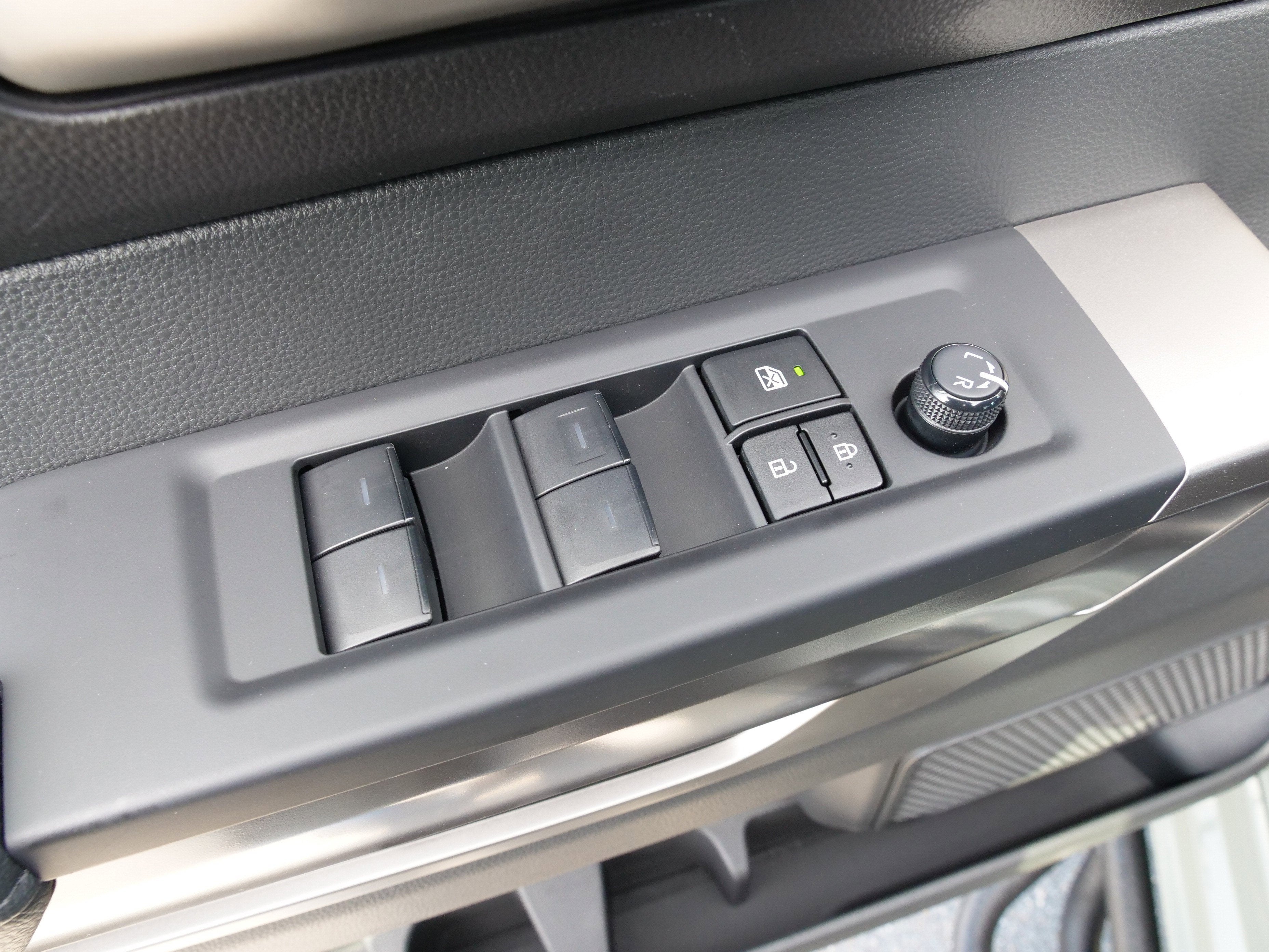 2025 Toyota Tundra 4WD SR