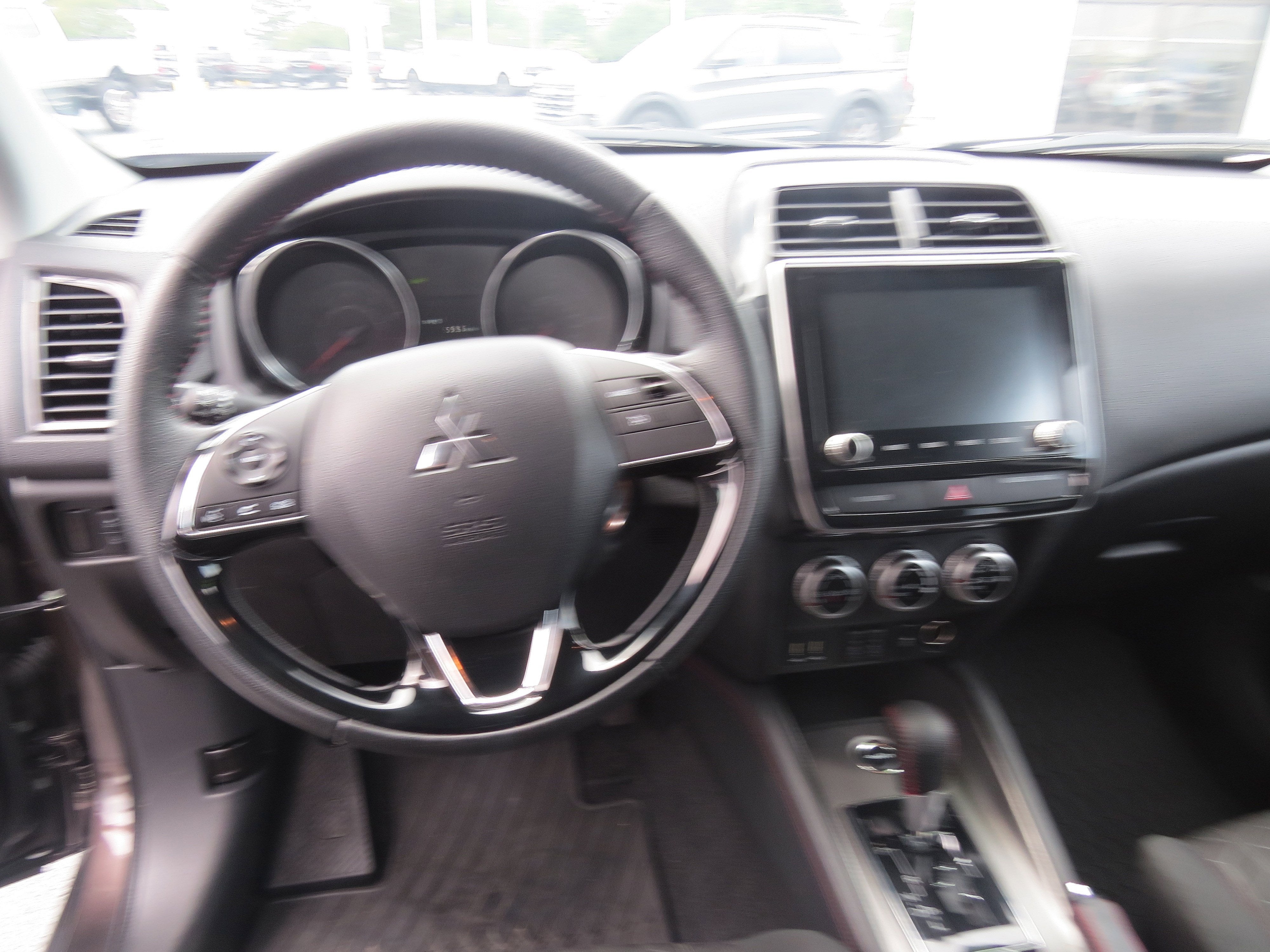 2024 Mitsubishi Outlander Sport S