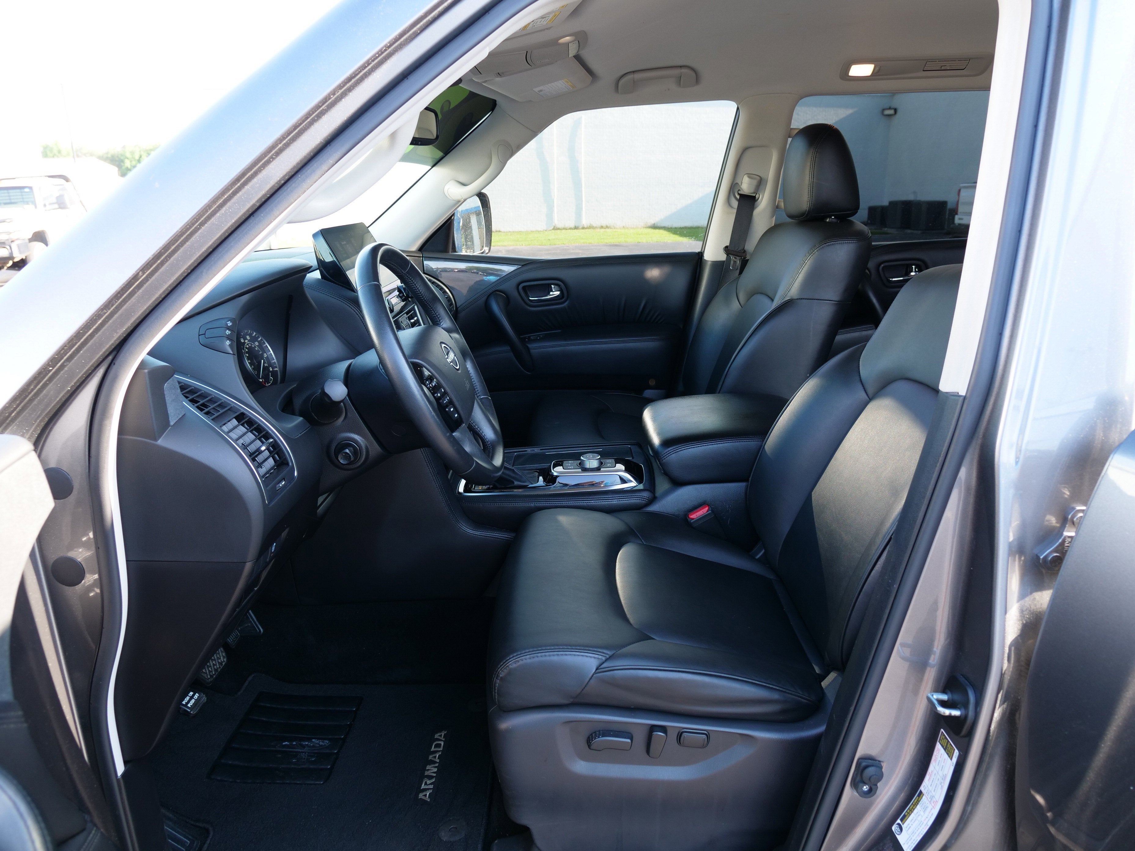 2023 Nissan Armada SV