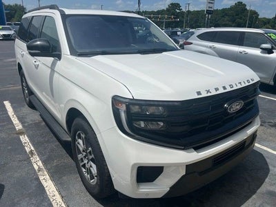 2025 Ford Expedition Active
