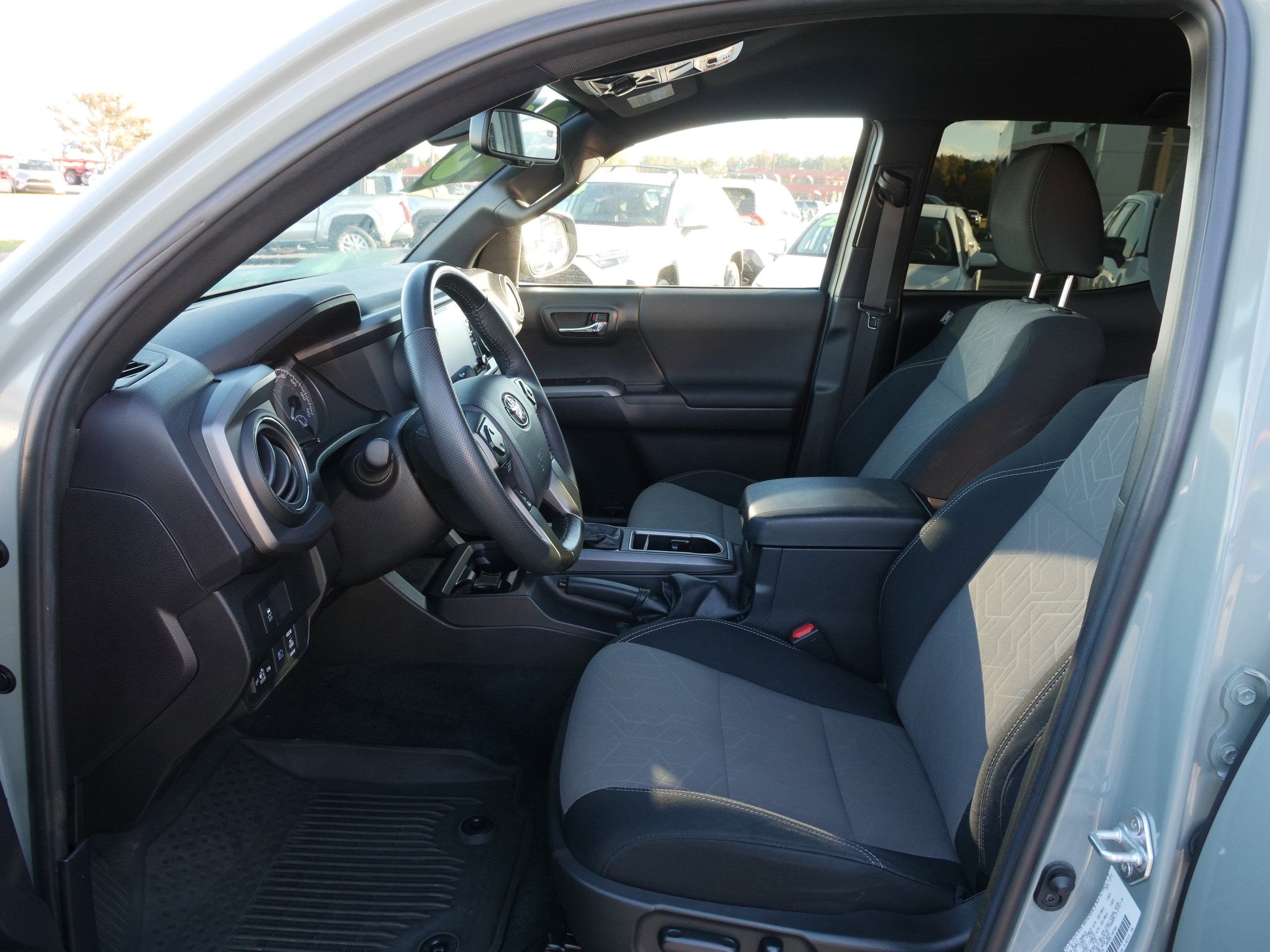 2023 Toyota Tacoma 4WD TRD Off Road