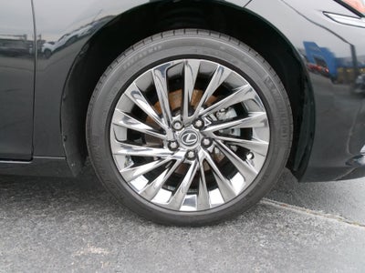 2024 Lexus ES ES 300h Ultra Luxury
