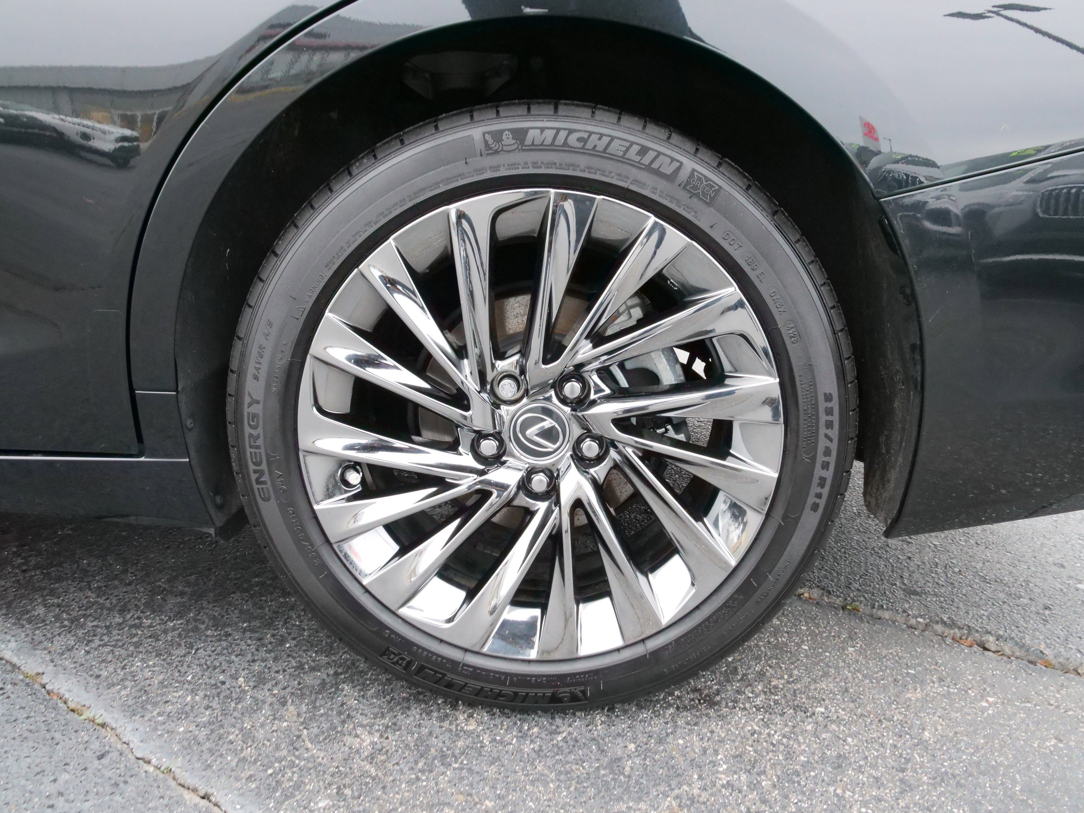 2024 Lexus ES ES 300h Ultra Luxury