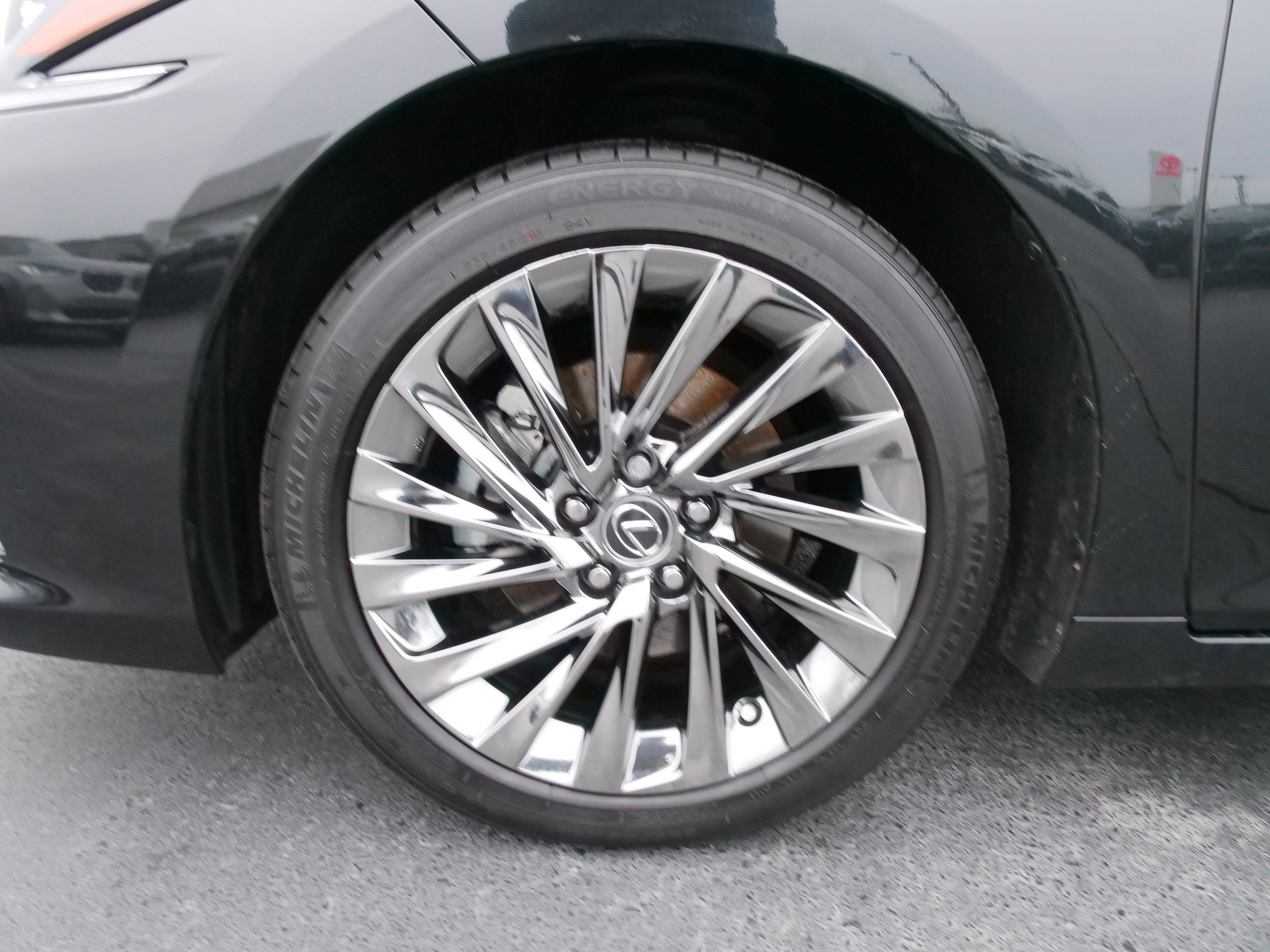 2024 Lexus ES ES 300h Ultra Luxury