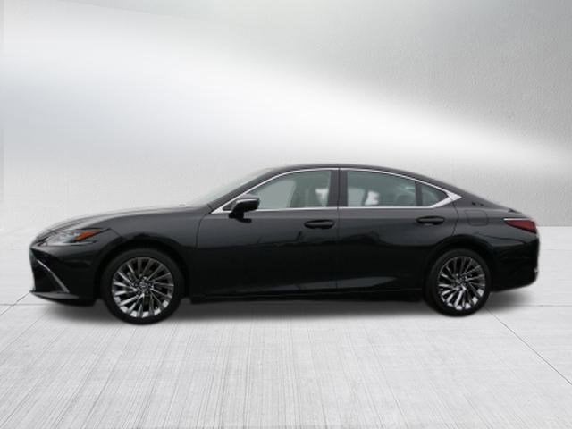 2024 Lexus ES ES 300h Ultra Luxury