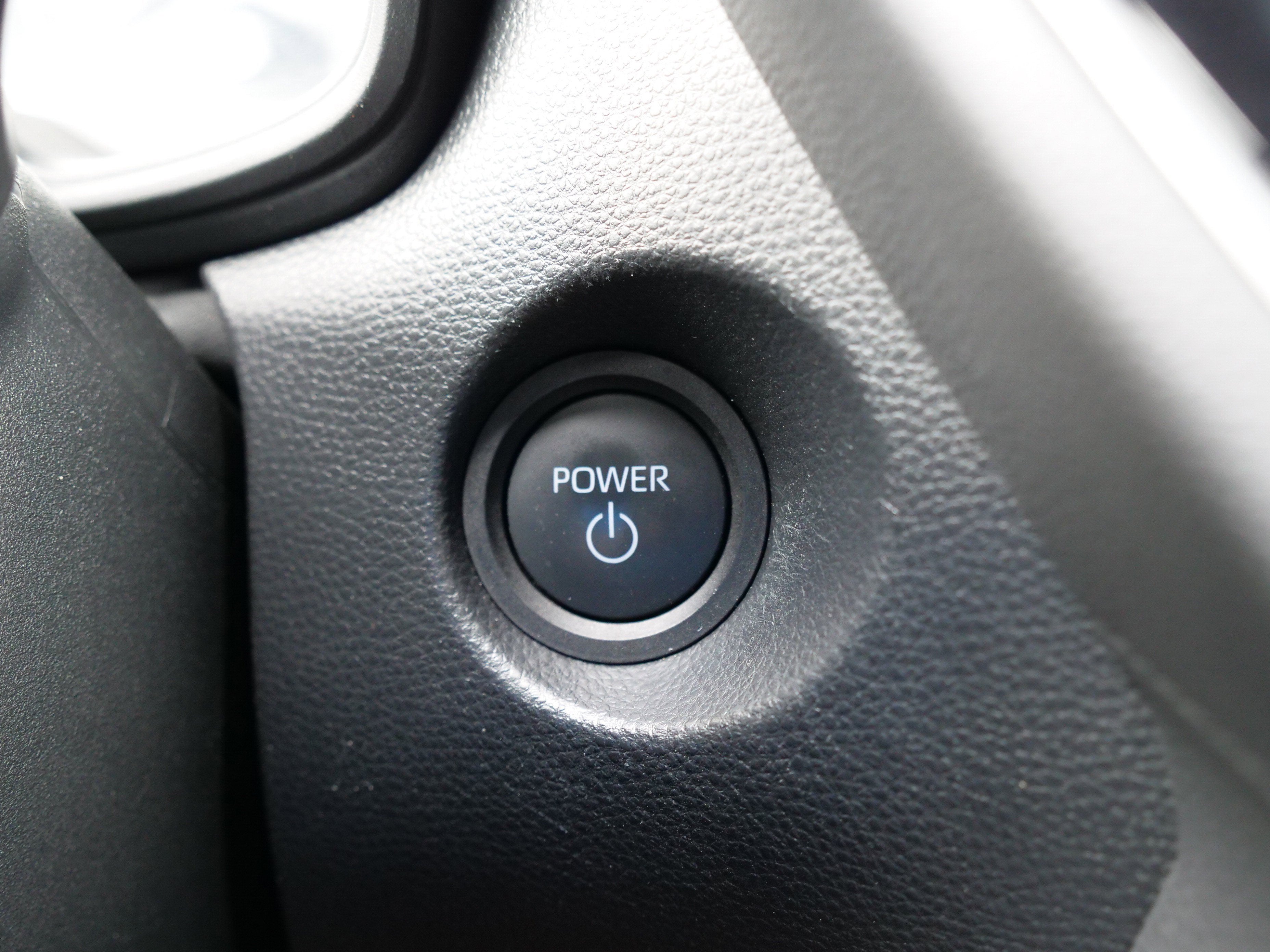 2024 Toyota Corolla Cross Hybrid SE