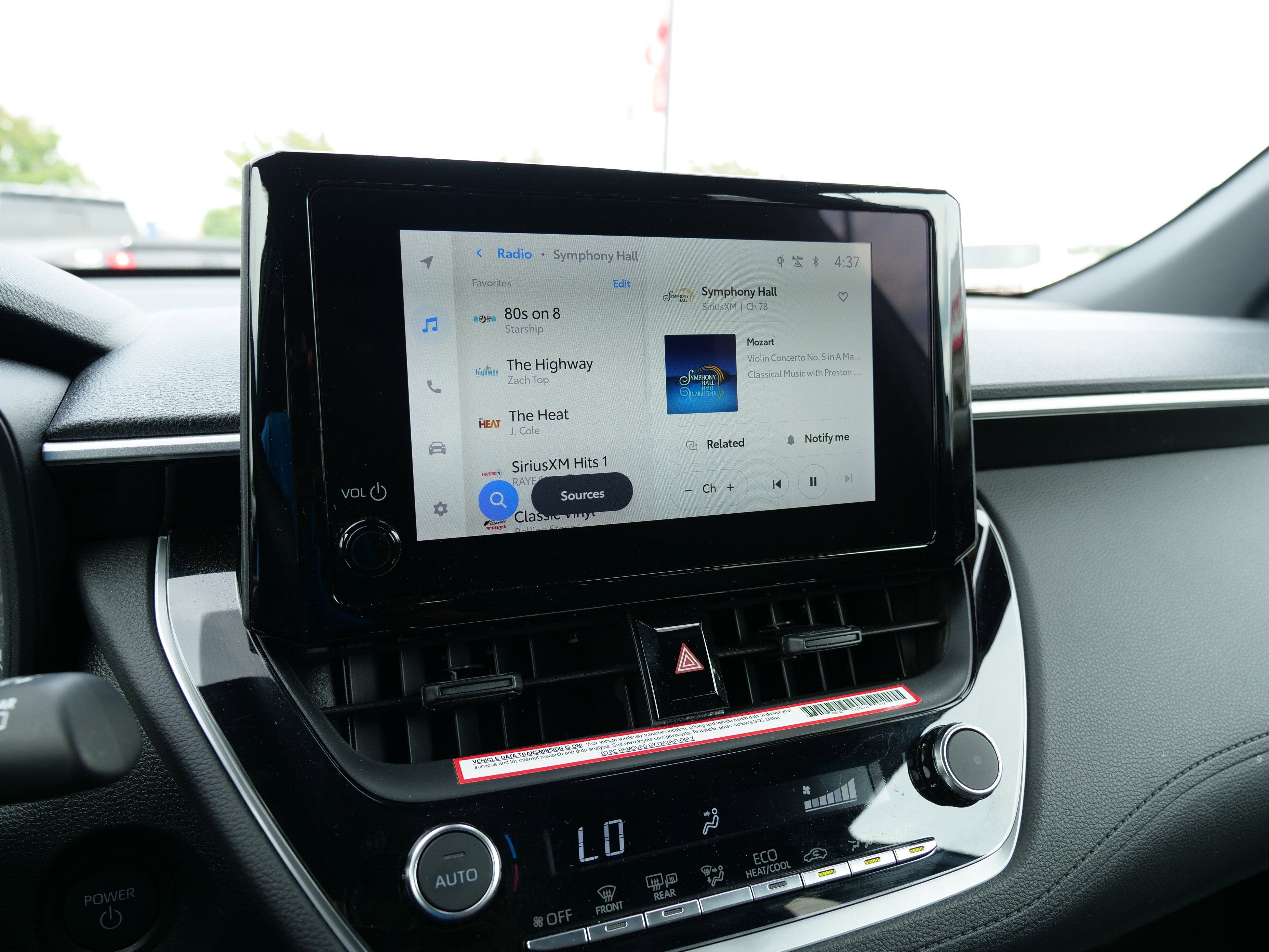 2024 Toyota Corolla Cross Hybrid SE
