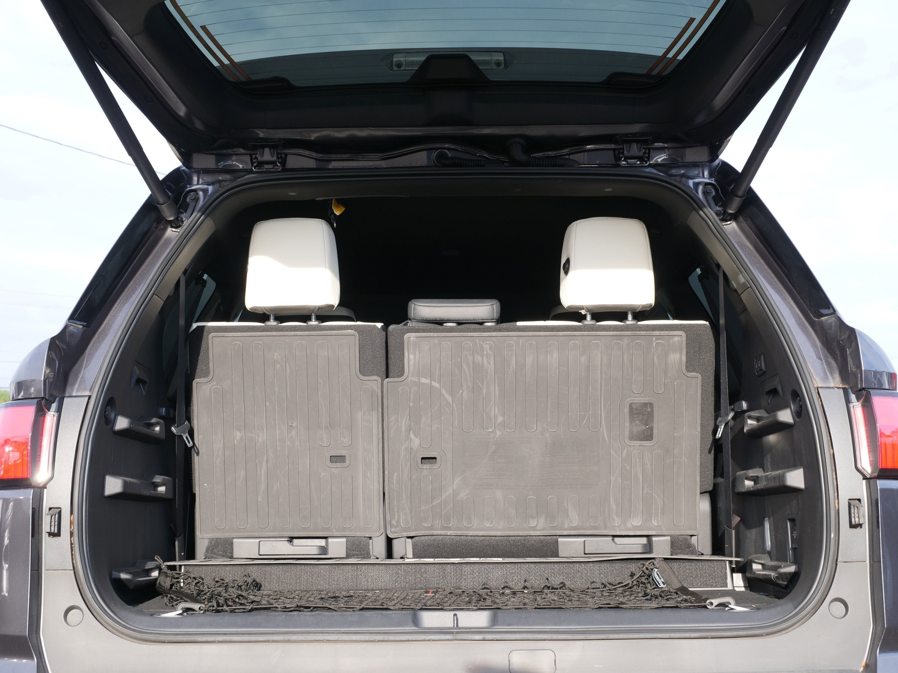 2024 Toyota Sequoia Capstone