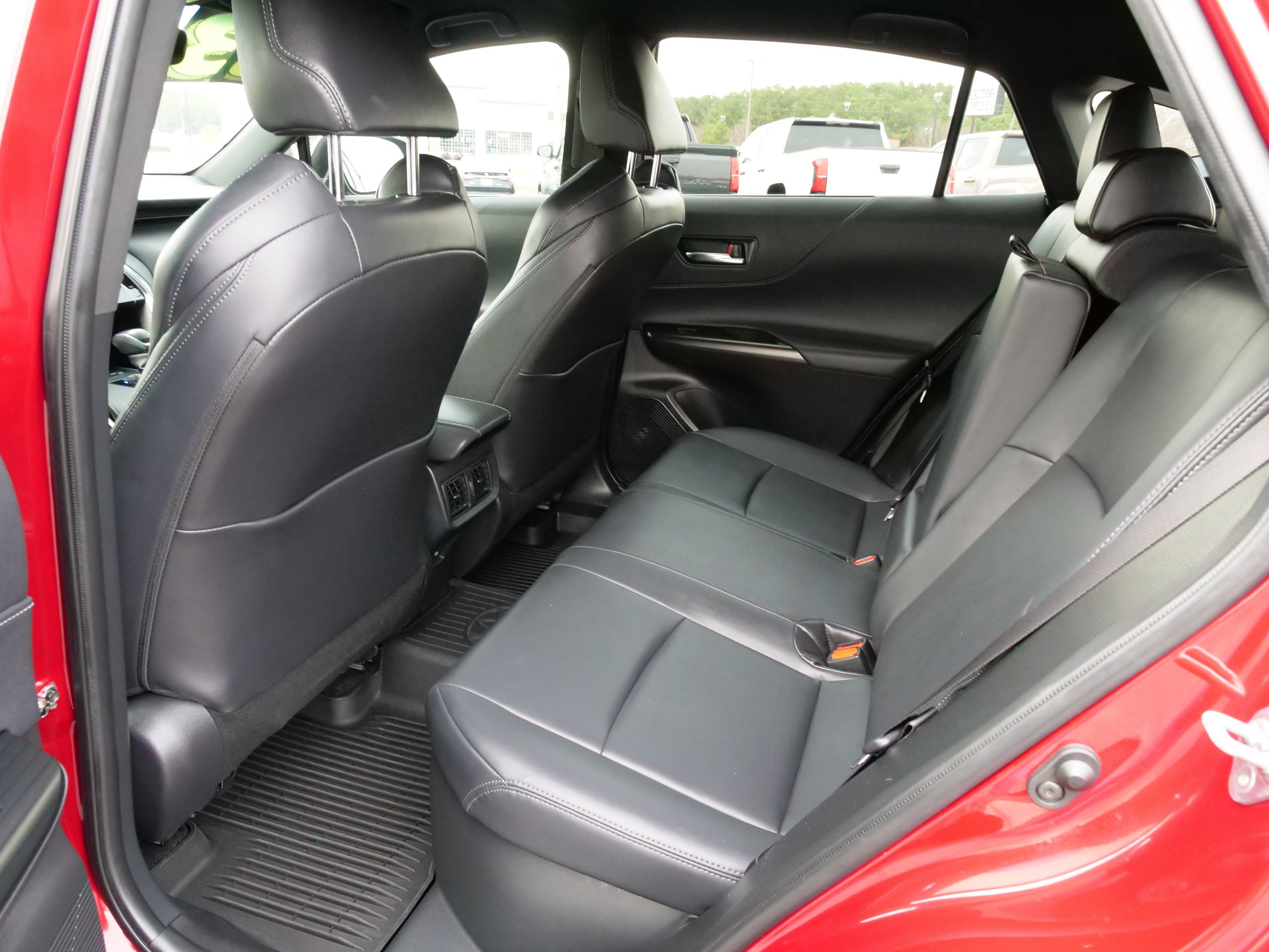 2023 Toyota Venza XLE