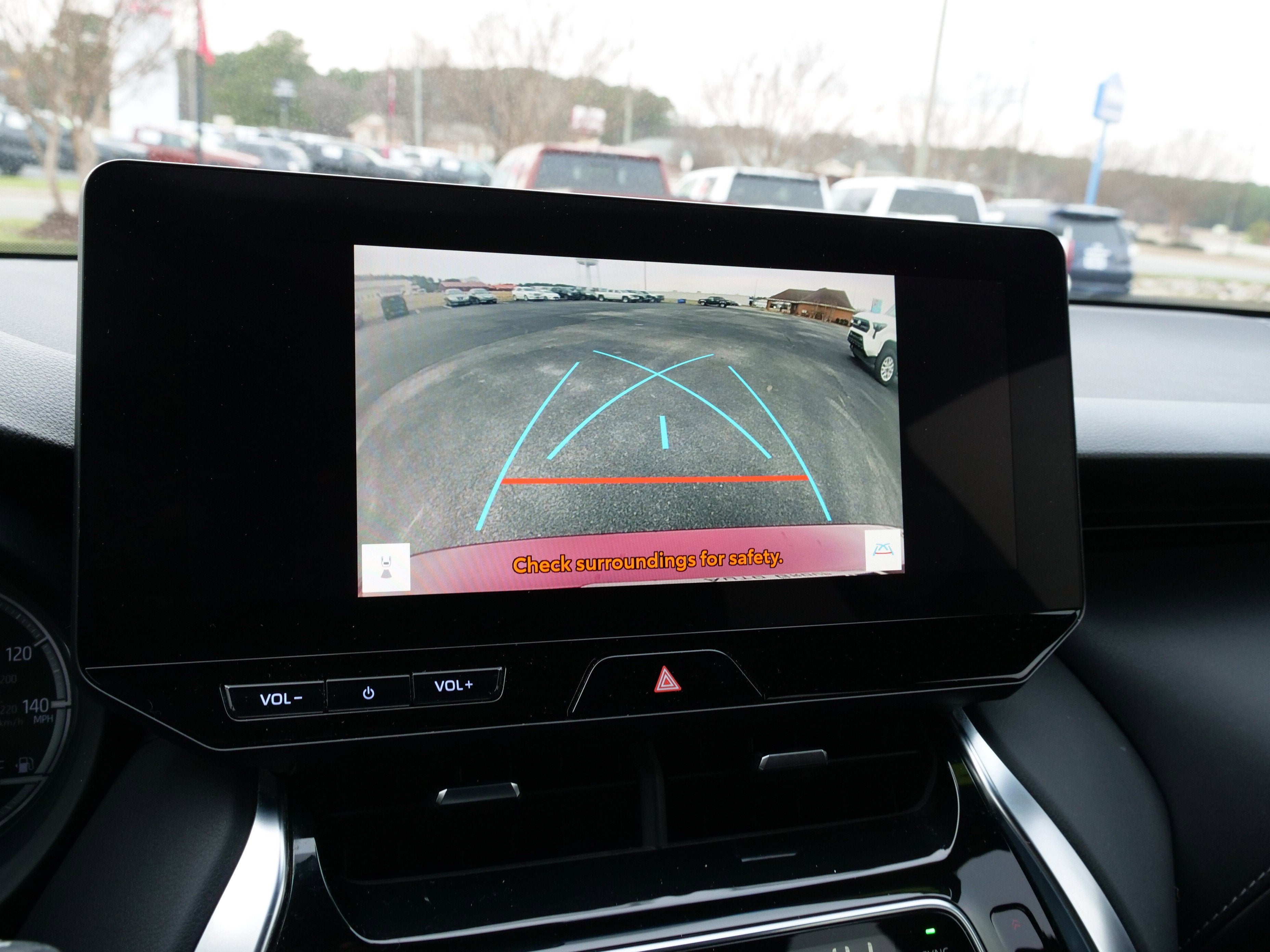 2023 Toyota Venza XLE