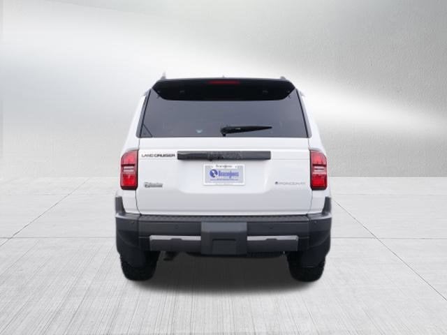 2025 Toyota Land Cruiser Base