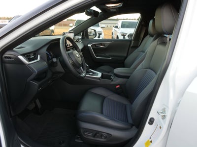 2025 Toyota RAV4 Hybrid XSE