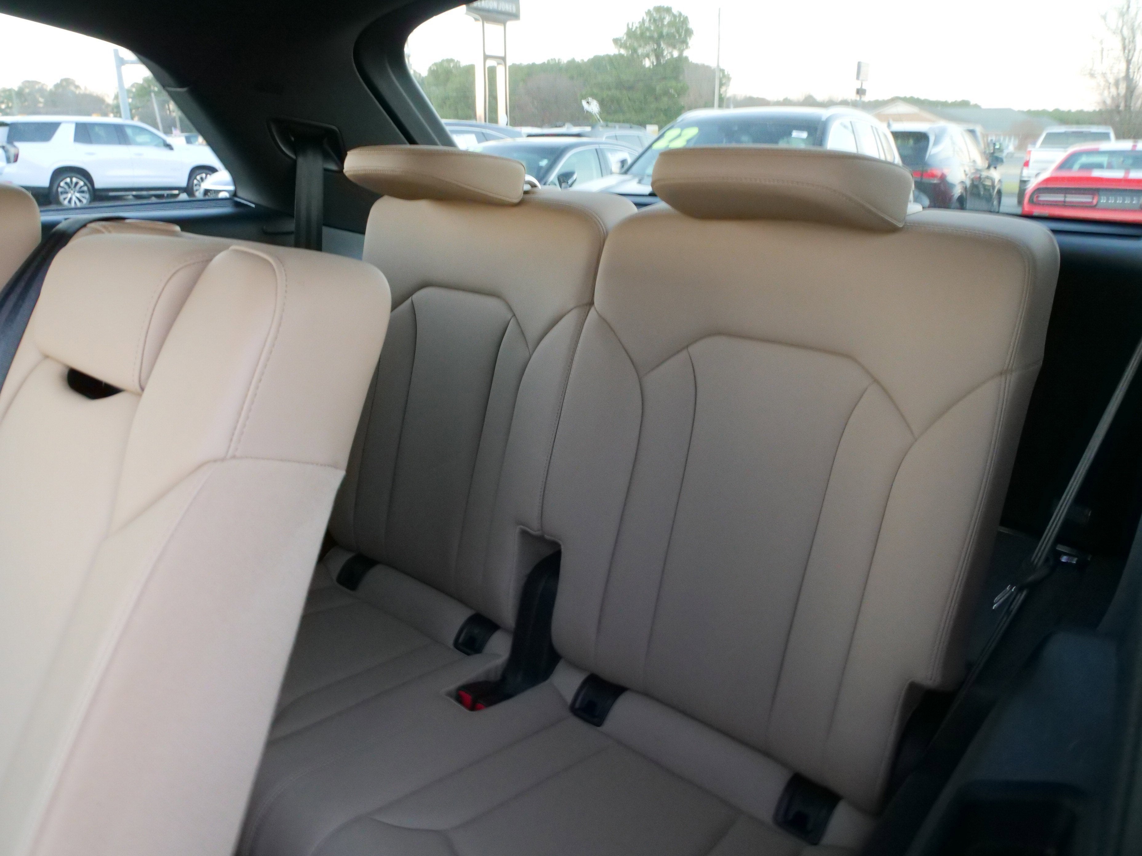 2021 Audi Q7 Premium Plus