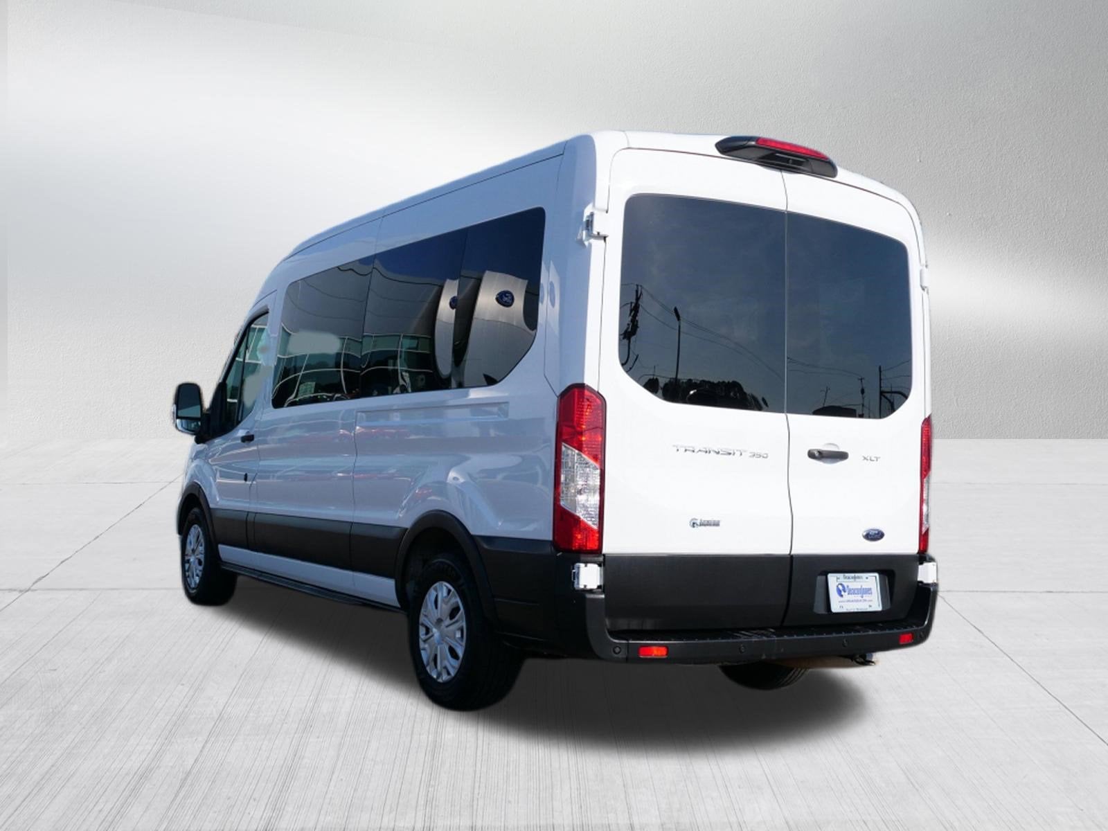 2023 Ford Transit Passenger Wagon Base