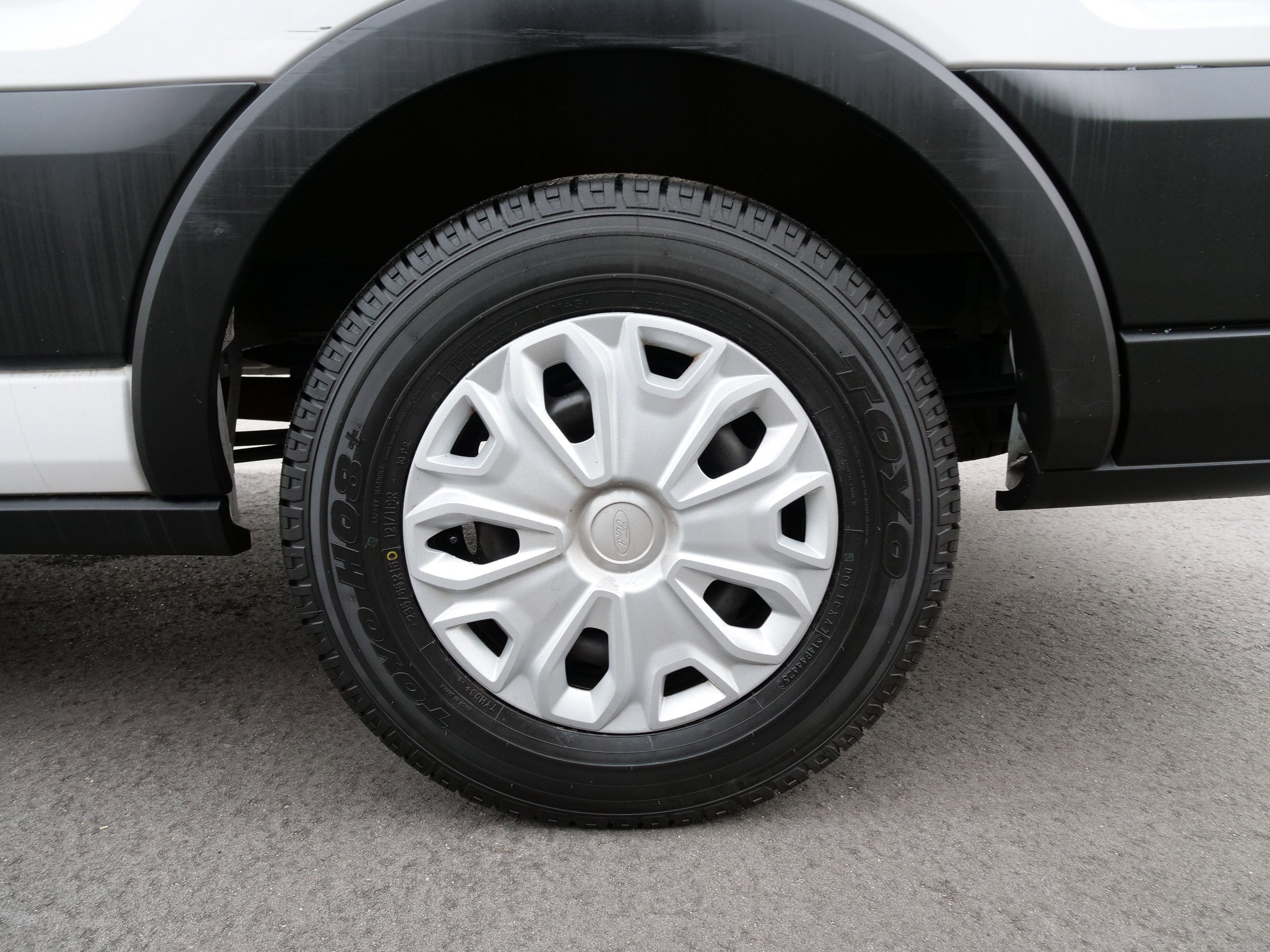 2024 Ford Transit Passenger Wagon Base
