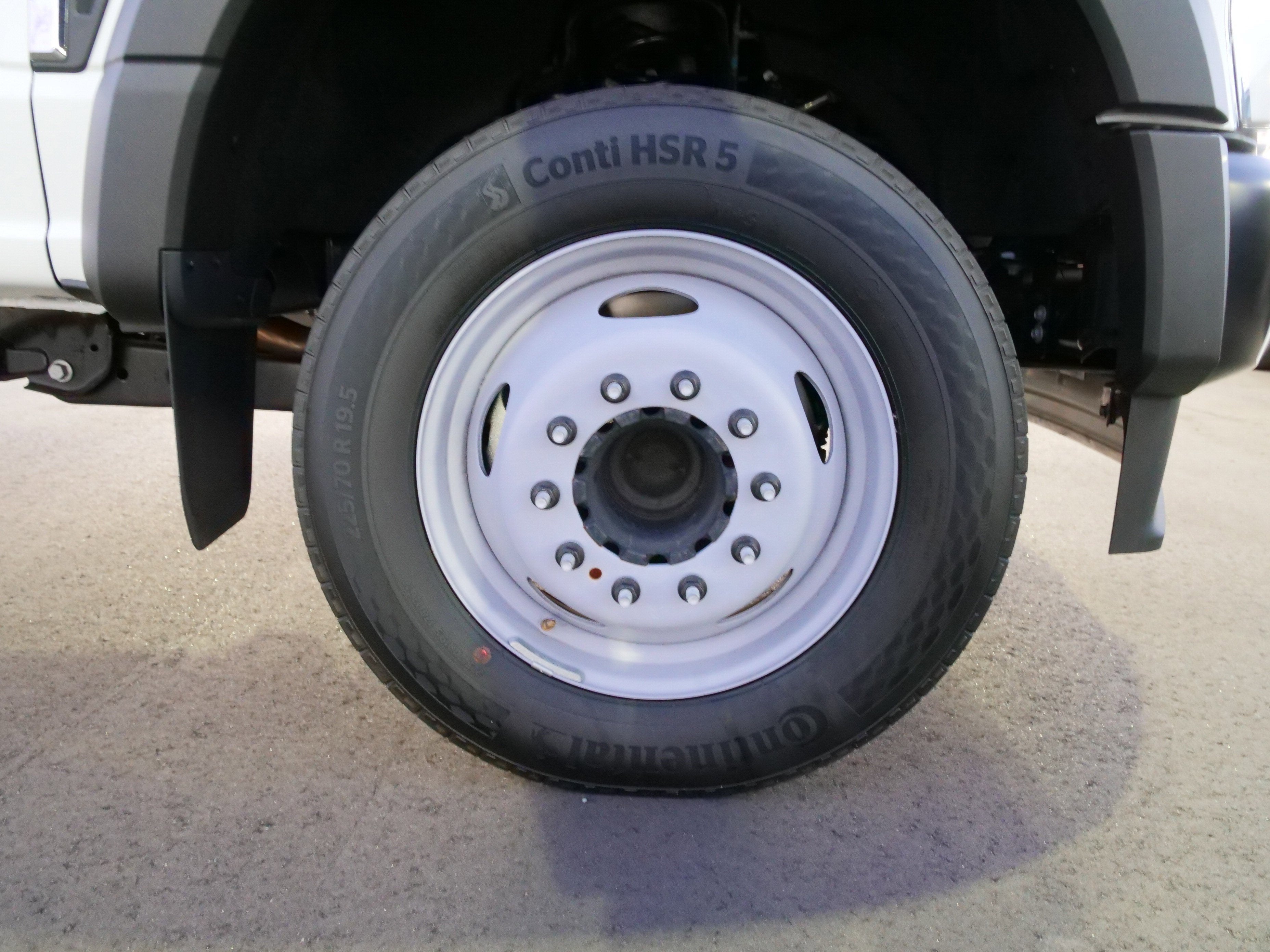 2025 Ford Super Duty F-450 DRW XL