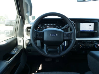 2025 Ford Super Duty F-250 SRW Base