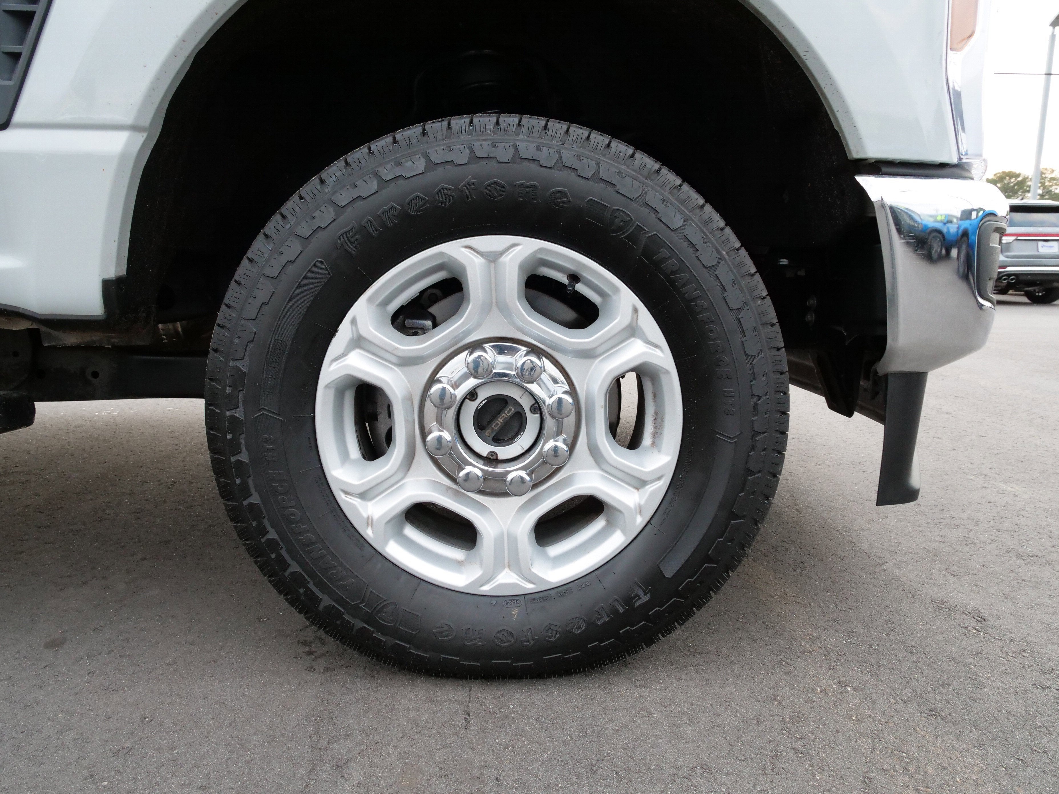 2025 Ford Super Duty F-250 SRW Base