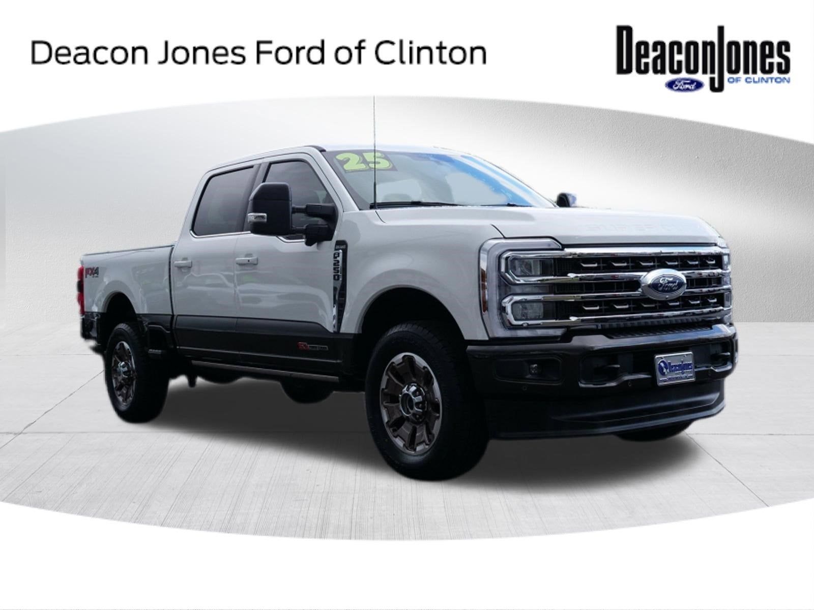 2025 Ford Super Duty F-250 SRW Base