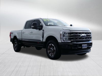 2025 Ford Super Duty F-250 SRW Base