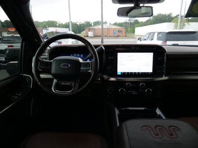2025 Ford Super Duty F-250 SRW Base