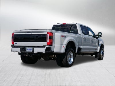 2026 Ford Super Duty F-450 DRW Base