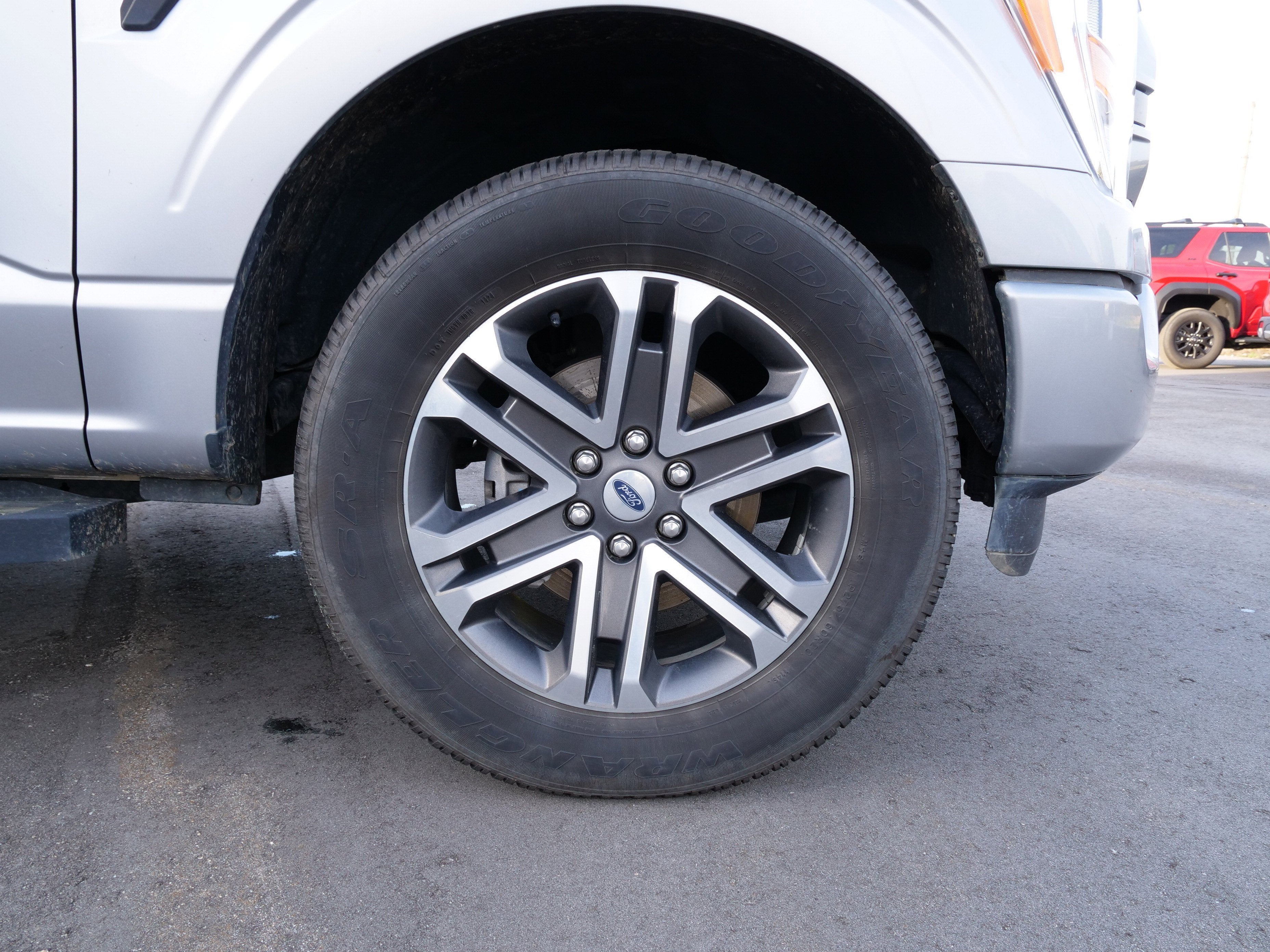 2022 Ford F-150 Base