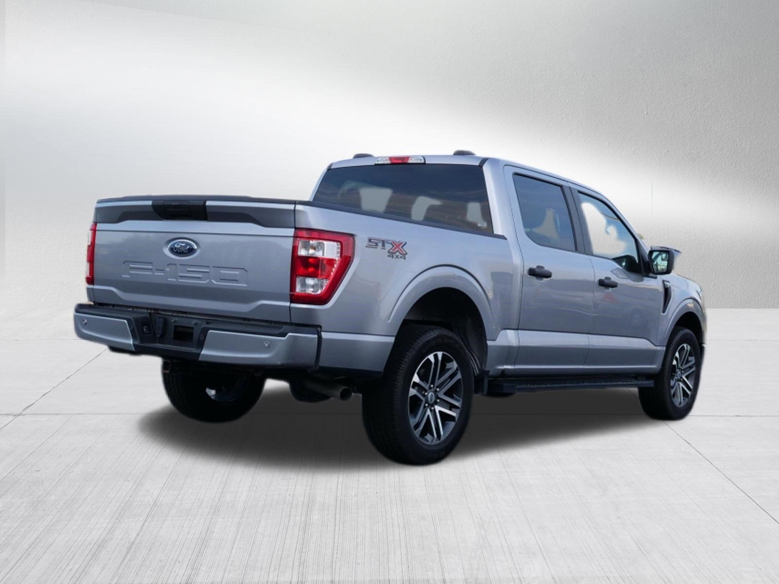 2022 Ford F-150 Base