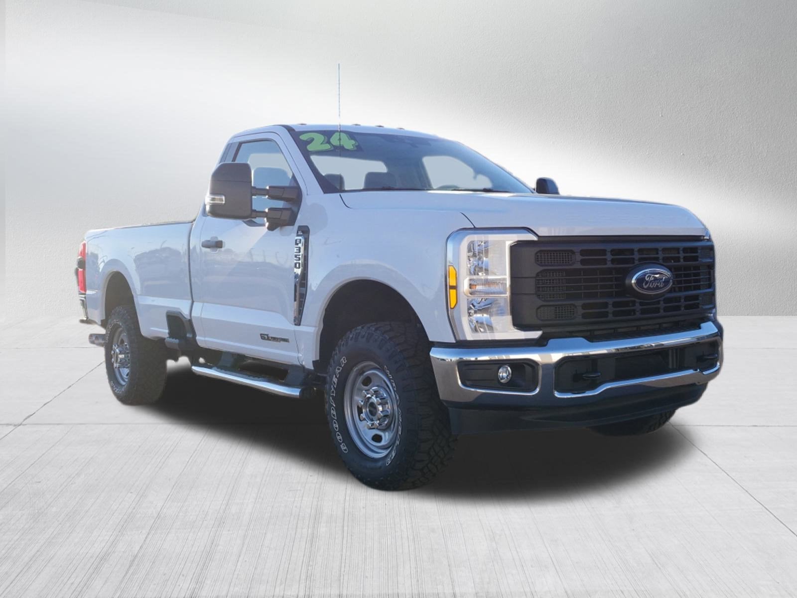 2024 Ford Super Duty F-350 SRW XL