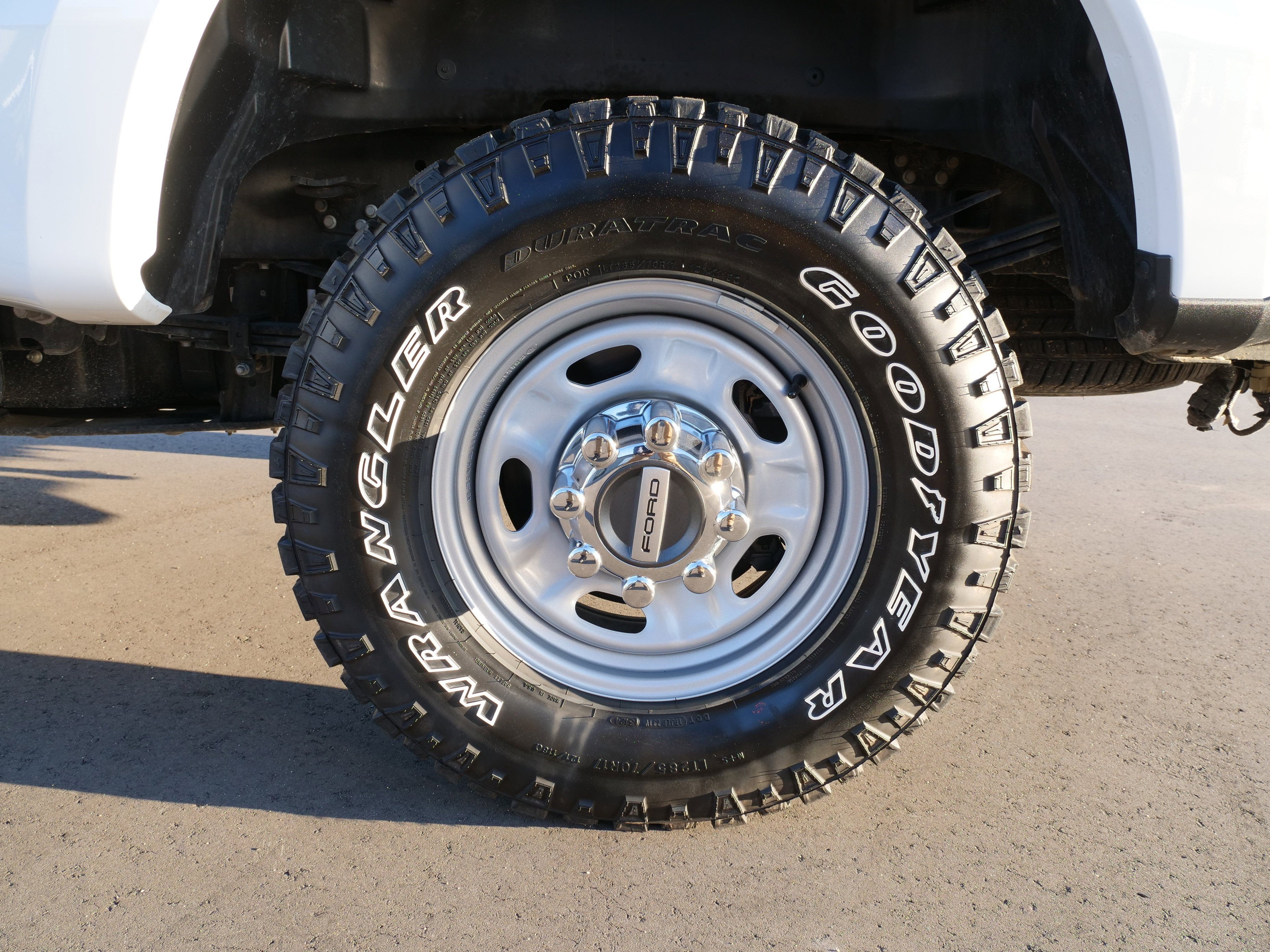 2024 Ford Super Duty F-350 SRW XL