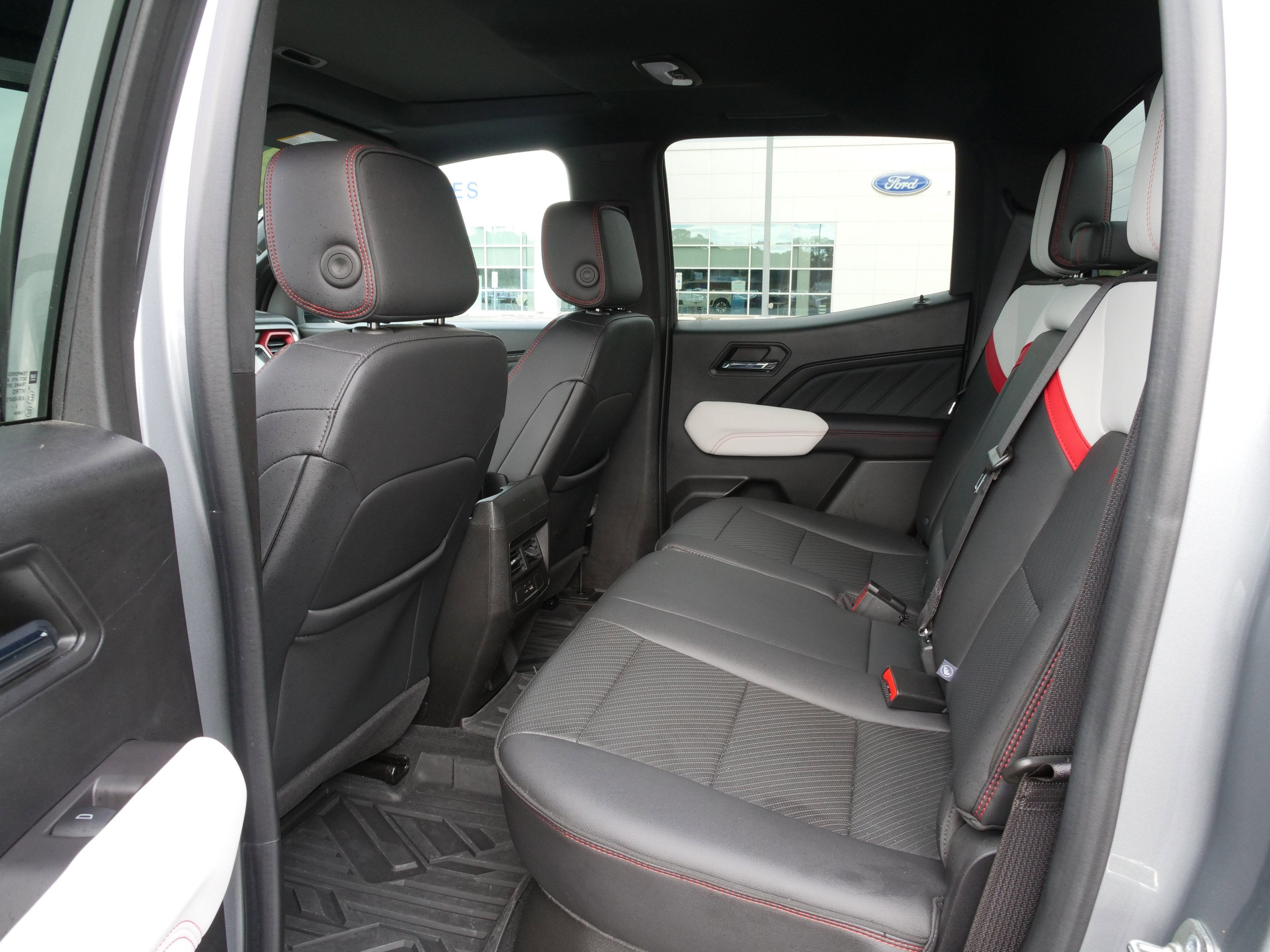 2024 GMC Canyon 4WD AT4X