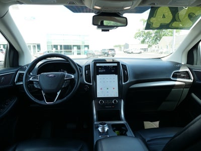 2024 Ford Edge Base