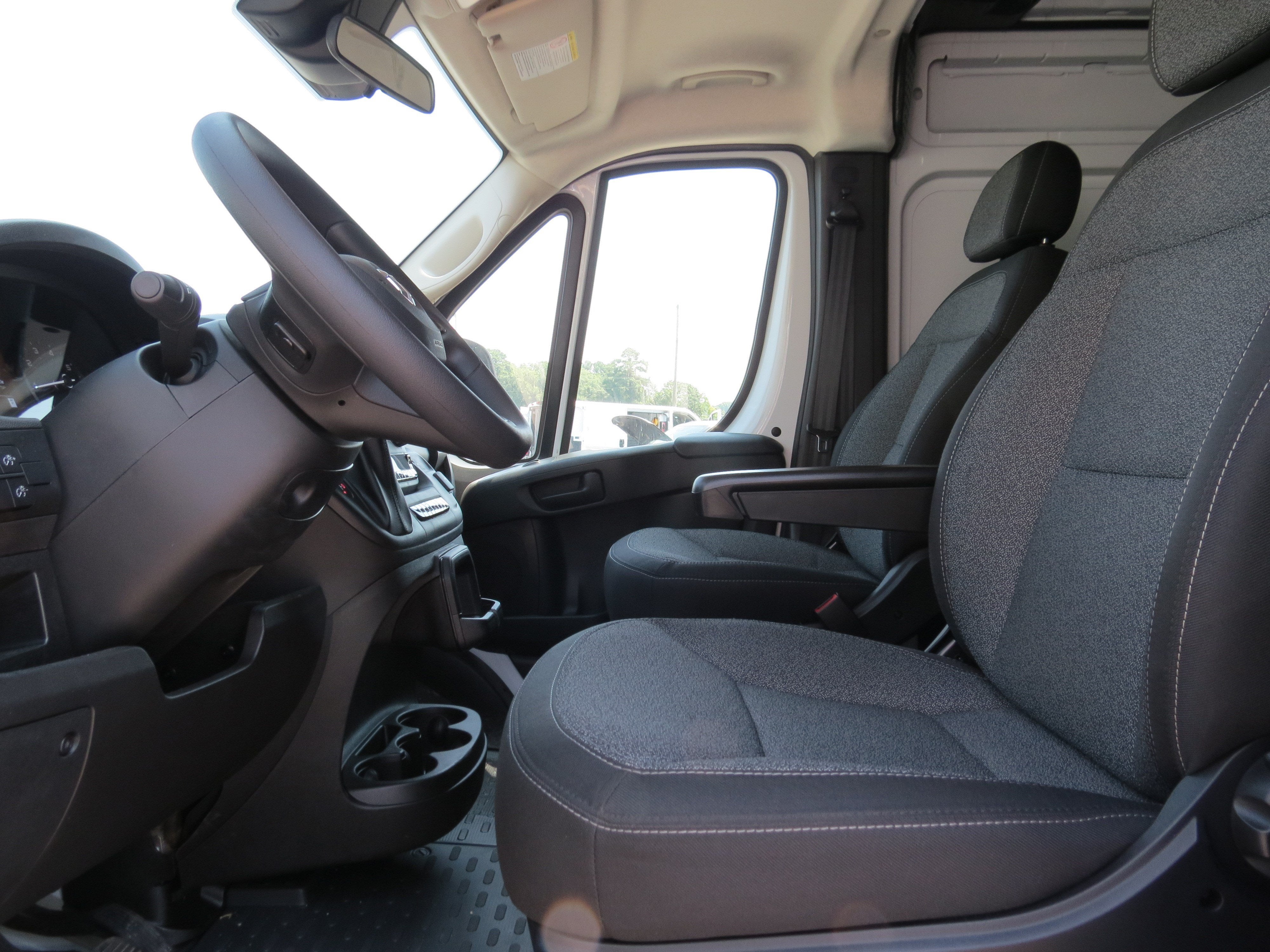 2024 RAM ProMaster Cargo Van Tradesman