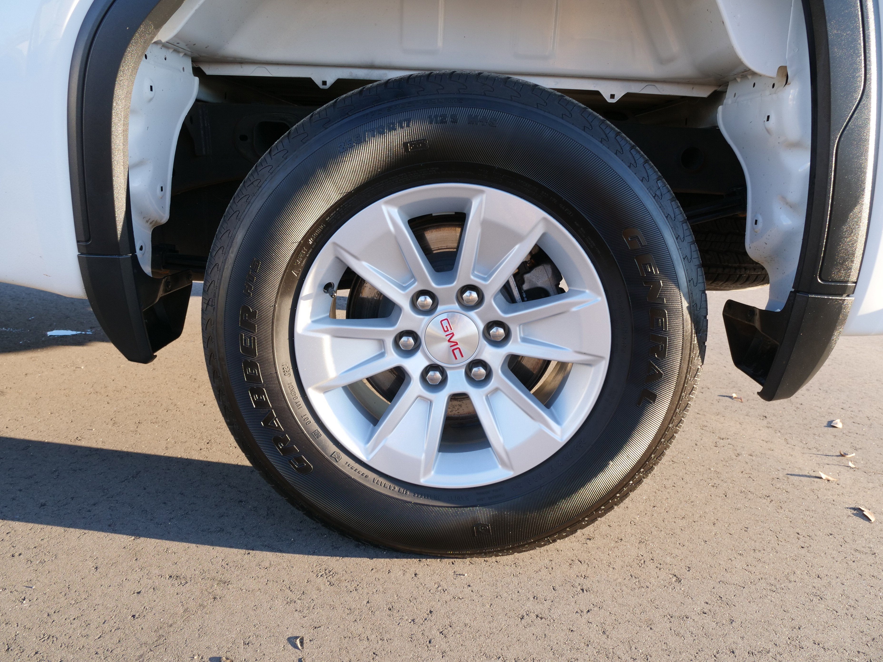 2024 GMC Sierra 1500 SLE