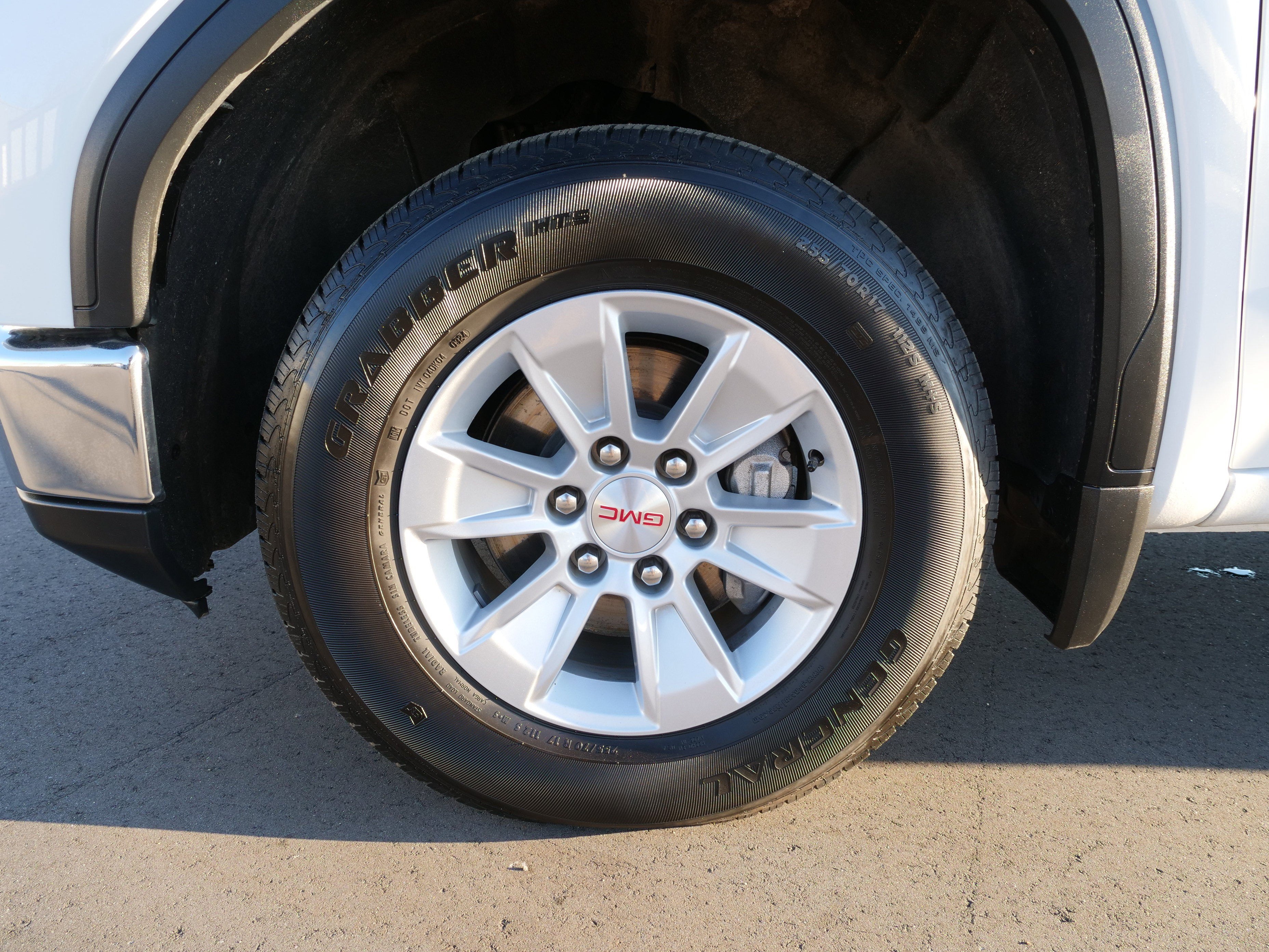 2024 GMC Sierra 1500 SLE