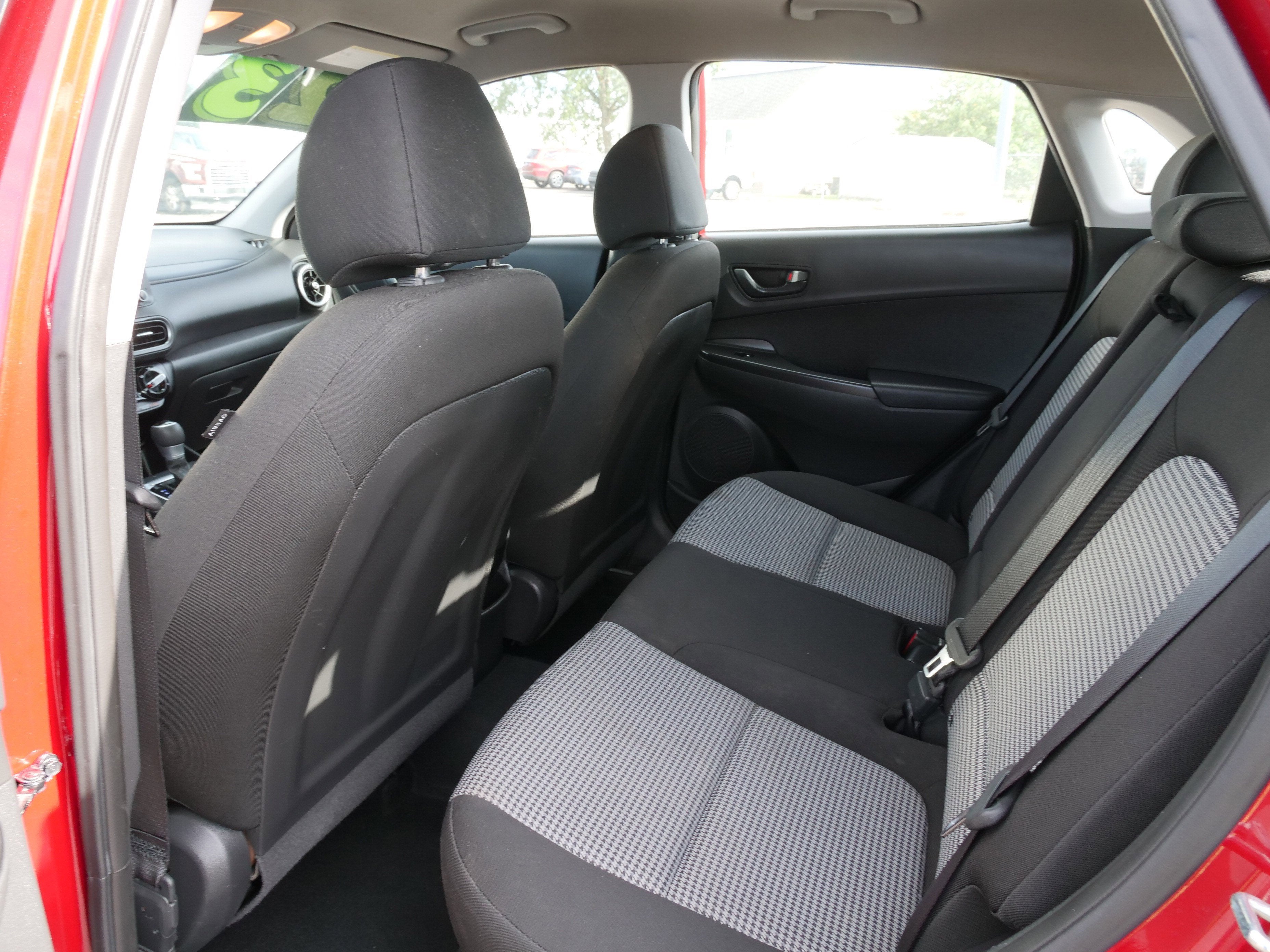 2023 Hyundai Kona SE