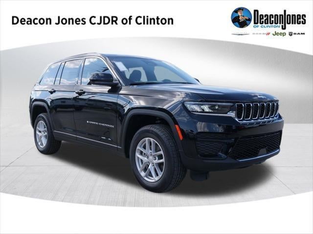 2025 Jeep Grand Cherokee GRAND CHEROKEE LAREDO X 4X2