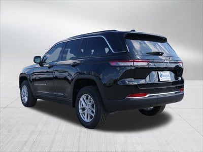 2025 Jeep Grand Cherokee GRAND CHEROKEE LAREDO X 4X2