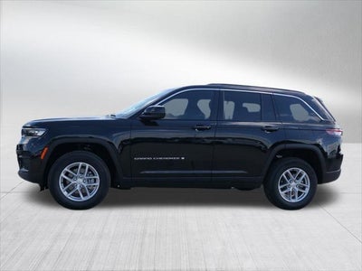 2025 Jeep Grand Cherokee GRAND CHEROKEE LAREDO X 4X2