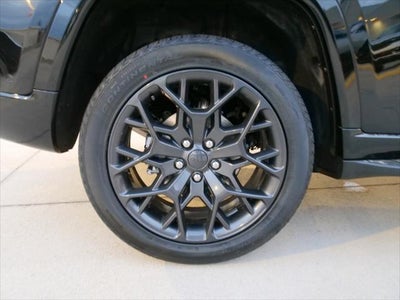 2025 Jeep Grand Cherokee GRAND CHEROKEE SUMMIT 4X4