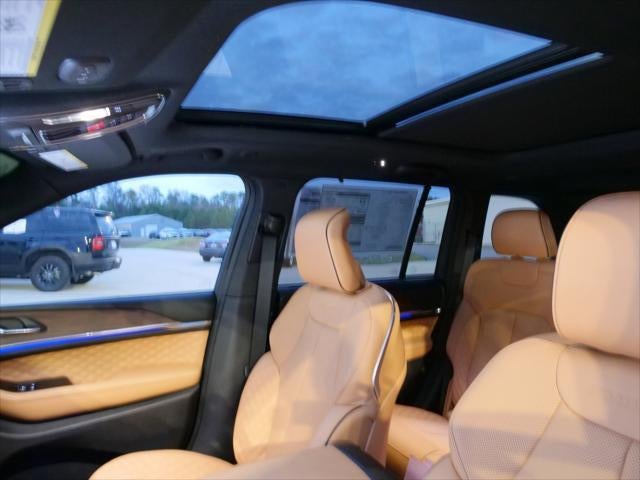 2025 Jeep Grand Cherokee GRAND CHEROKEE SUMMIT 4X4