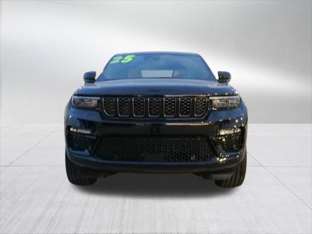 2025 Jeep Grand Cherokee GRAND CHEROKEE SUMMIT 4X4
