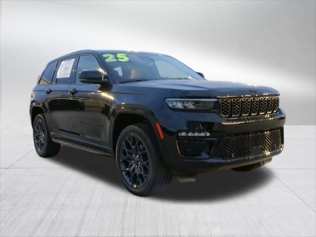 2025 Jeep Grand Cherokee GRAND CHEROKEE SUMMIT 4X4