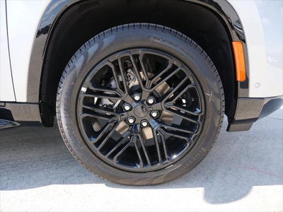 2025 Jeep Wagoneer WAGONEER CARBIDE 4X4