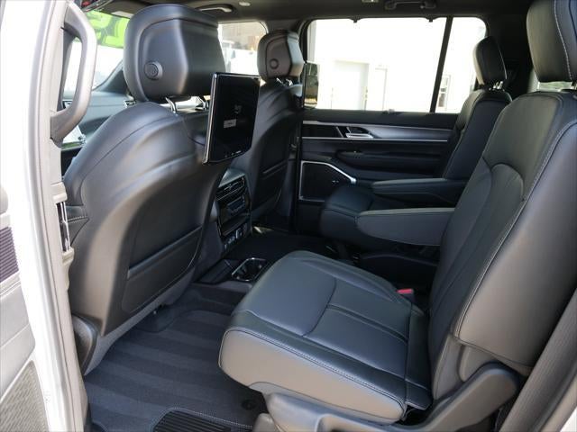 2025 Jeep Wagoneer WAGONEER CARBIDE 4X4