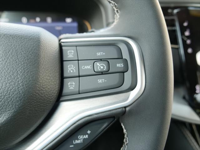 2025 Jeep Wagoneer WAGONEER CARBIDE 4X4