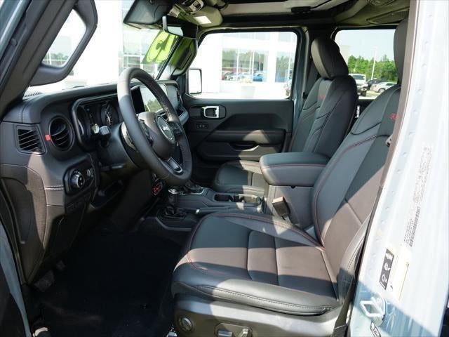 2025 Jeep Gladiator GLADIATOR RUBICON X 4X4